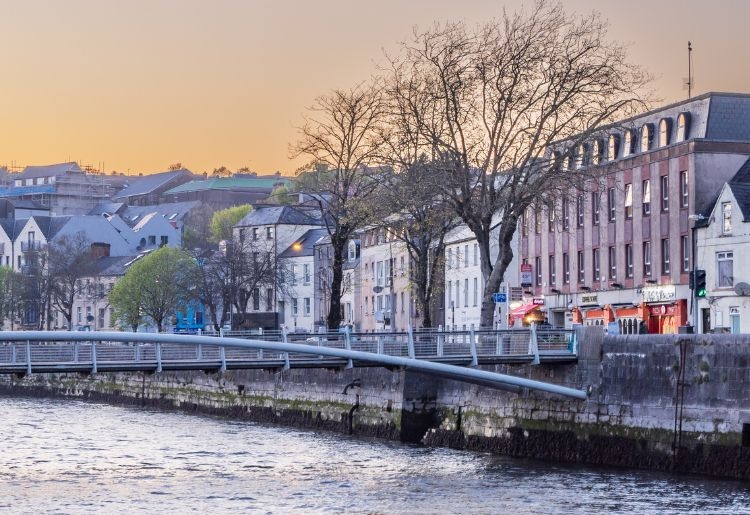 CORK