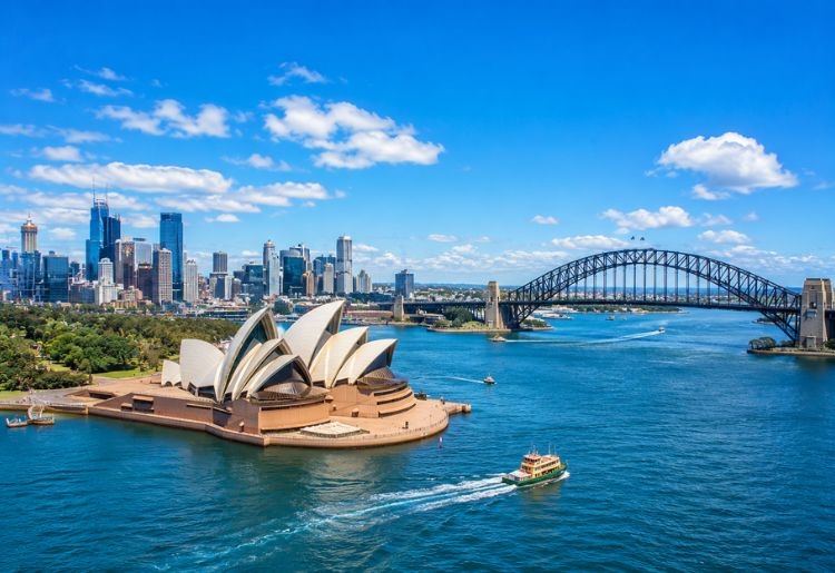 Sydney te espera. Seu inglês também.