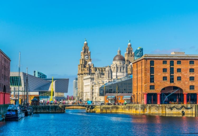 Estude Ingles em Liverpool